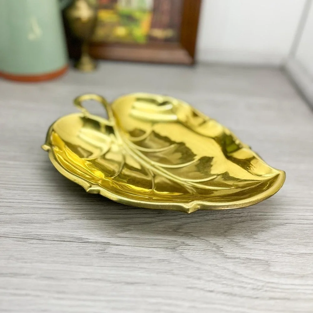 Vintage Gold Plated Brass Leaf Tray: Mid-Century‎ Trinket Dish